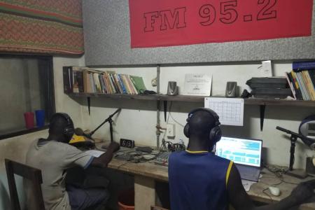 Radio station resumes work after repair of the tower